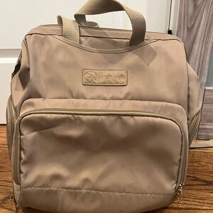 Sarah Wells Norah backpack in Latte